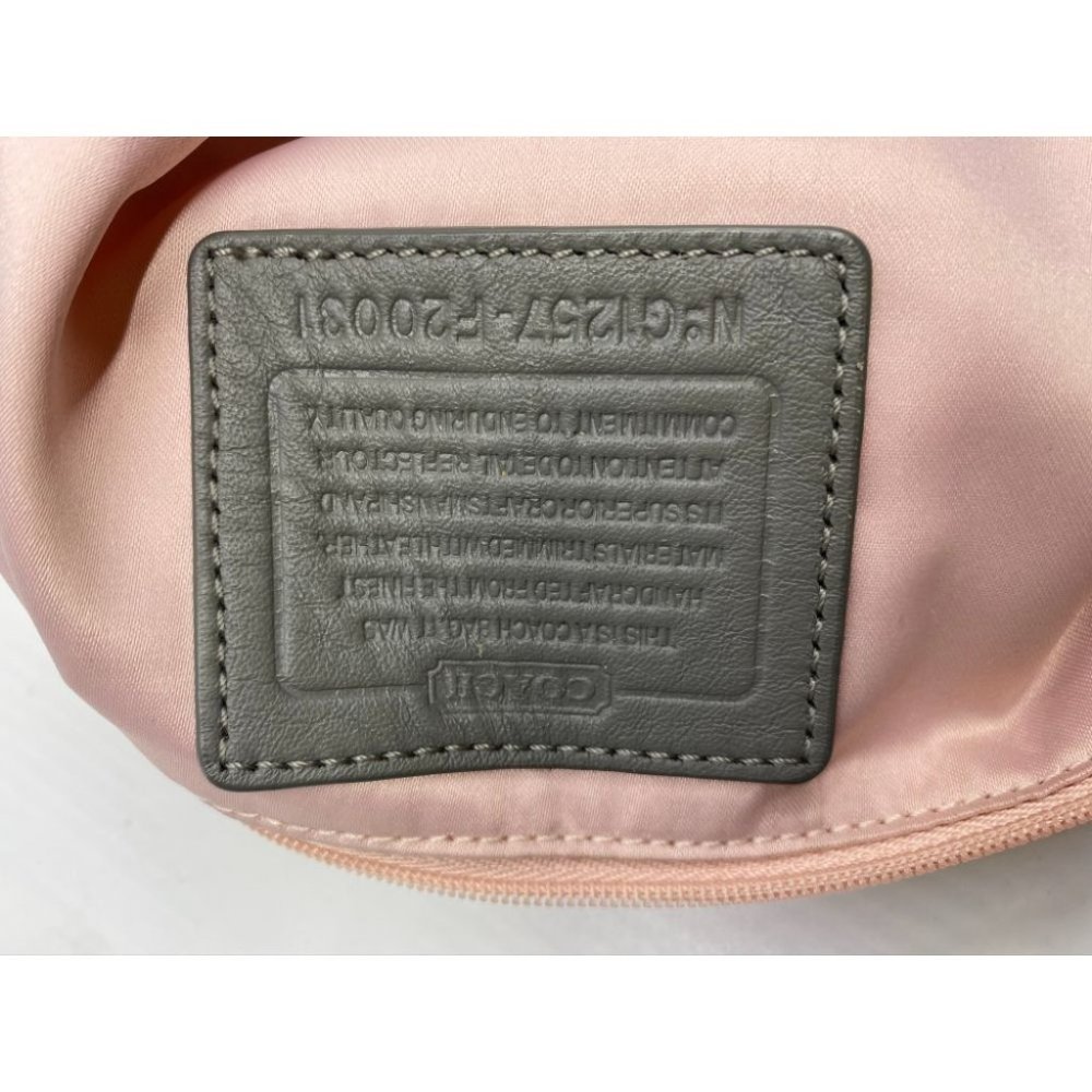 COACH Medium/Large Jacquard Fabric Gray Tote Bag_10